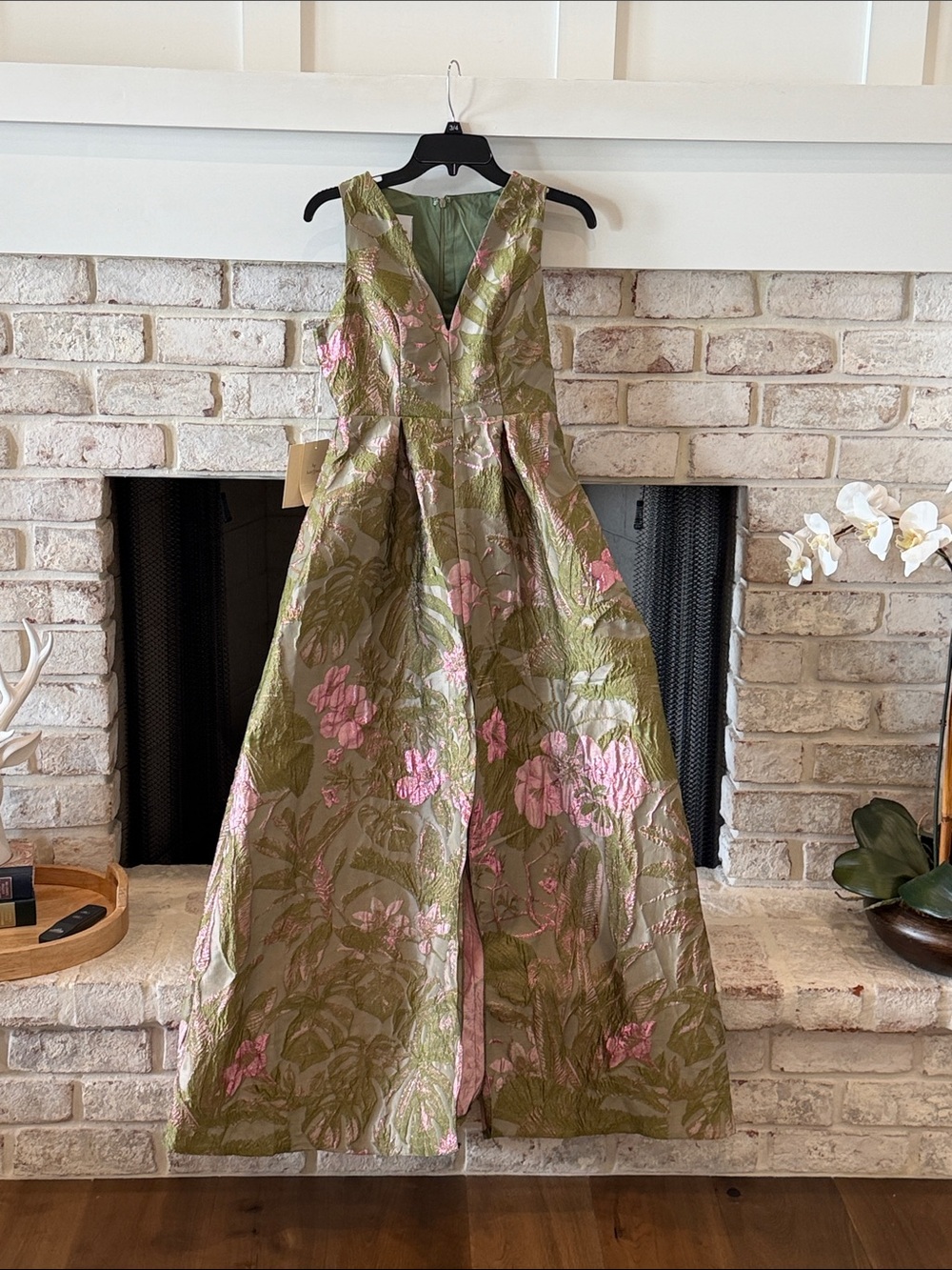 V-Neck Olive Green Maxi Dress with Pink Floral Jacquard